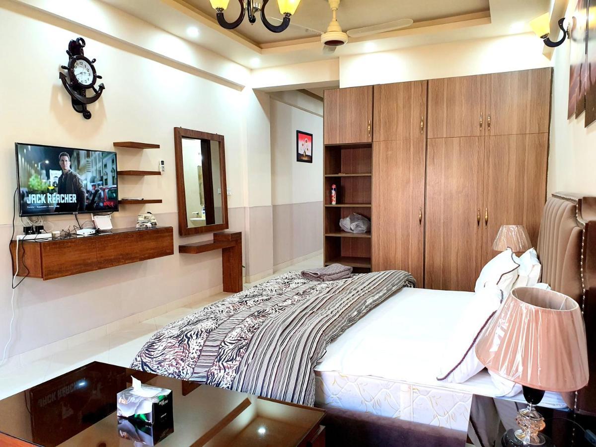 Luxurious Landing Apartments & Suites Bahria Town ราวัลปินดี ภายนอก รูปภาพ