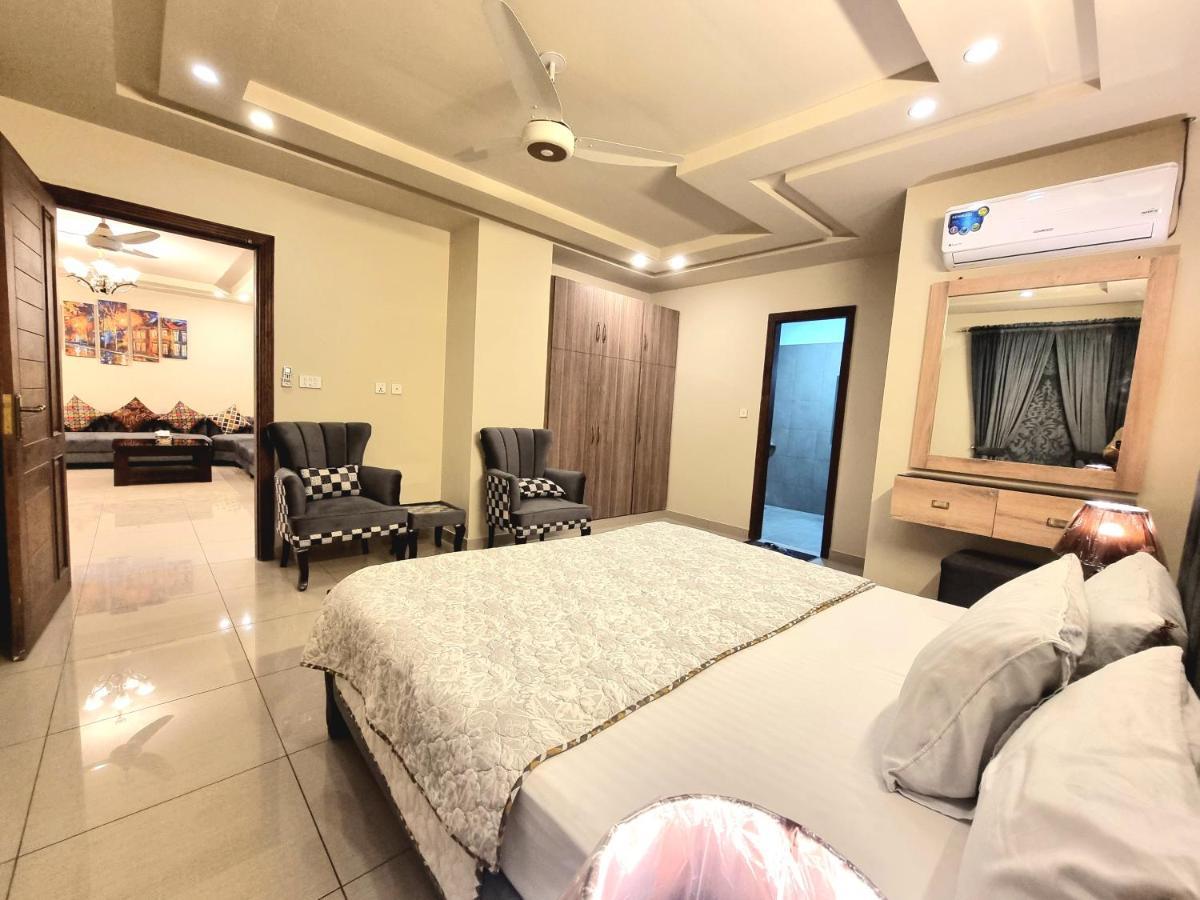 Luxurious Landing Apartments & Suites Bahria Town ราวัลปินดี ภายนอก รูปภาพ